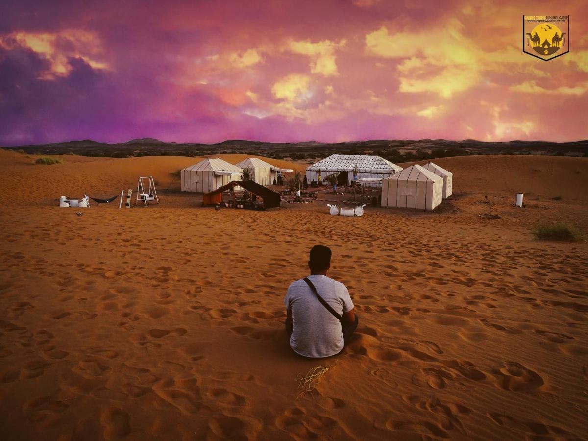 ホテル Camel Trips Luxury Camp メルズーガ エクステリア 写真