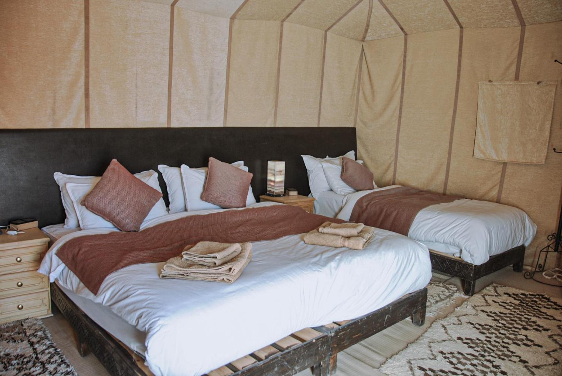 ホテル Camel Trips Luxury Camp メルズーガ エクステリア 写真