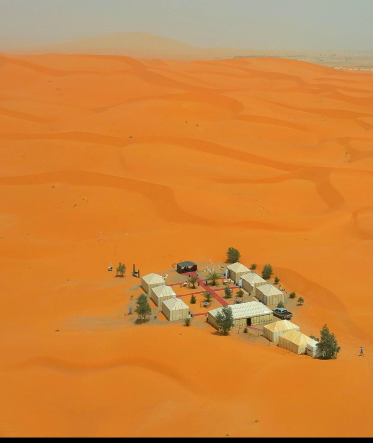 ホテル Camel Trips Luxury Camp メルズーガ エクステリア 写真