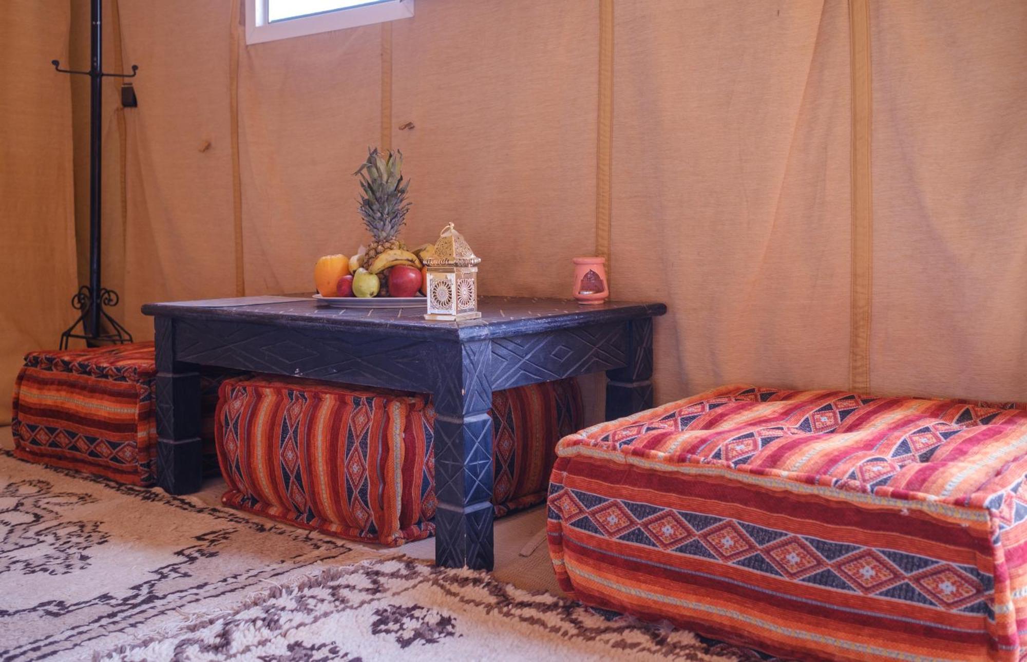 ホテル Camel Trips Luxury Camp メルズーガ エクステリア 写真