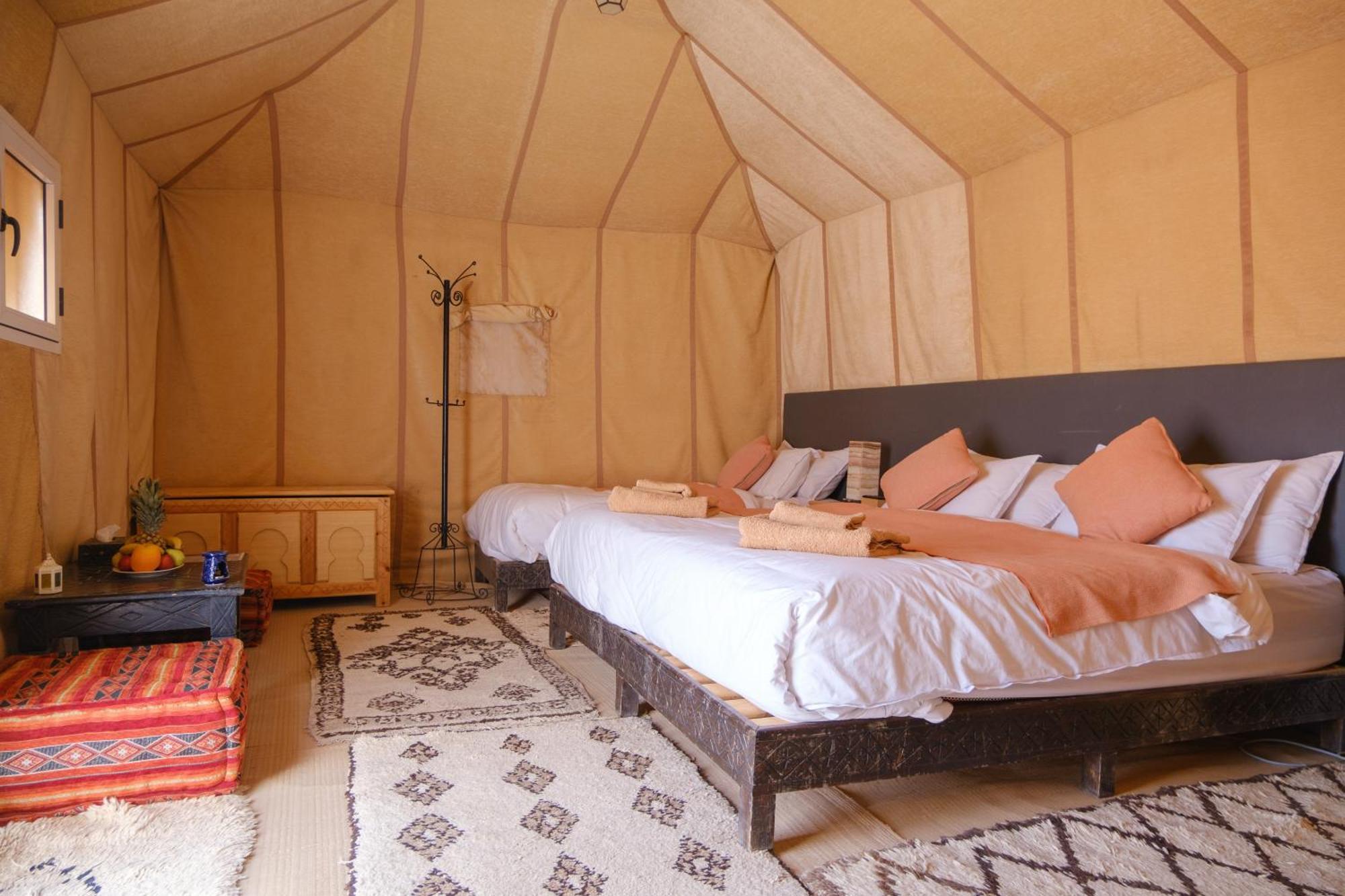 ホテル Camel Trips Luxury Camp メルズーガ エクステリア 写真