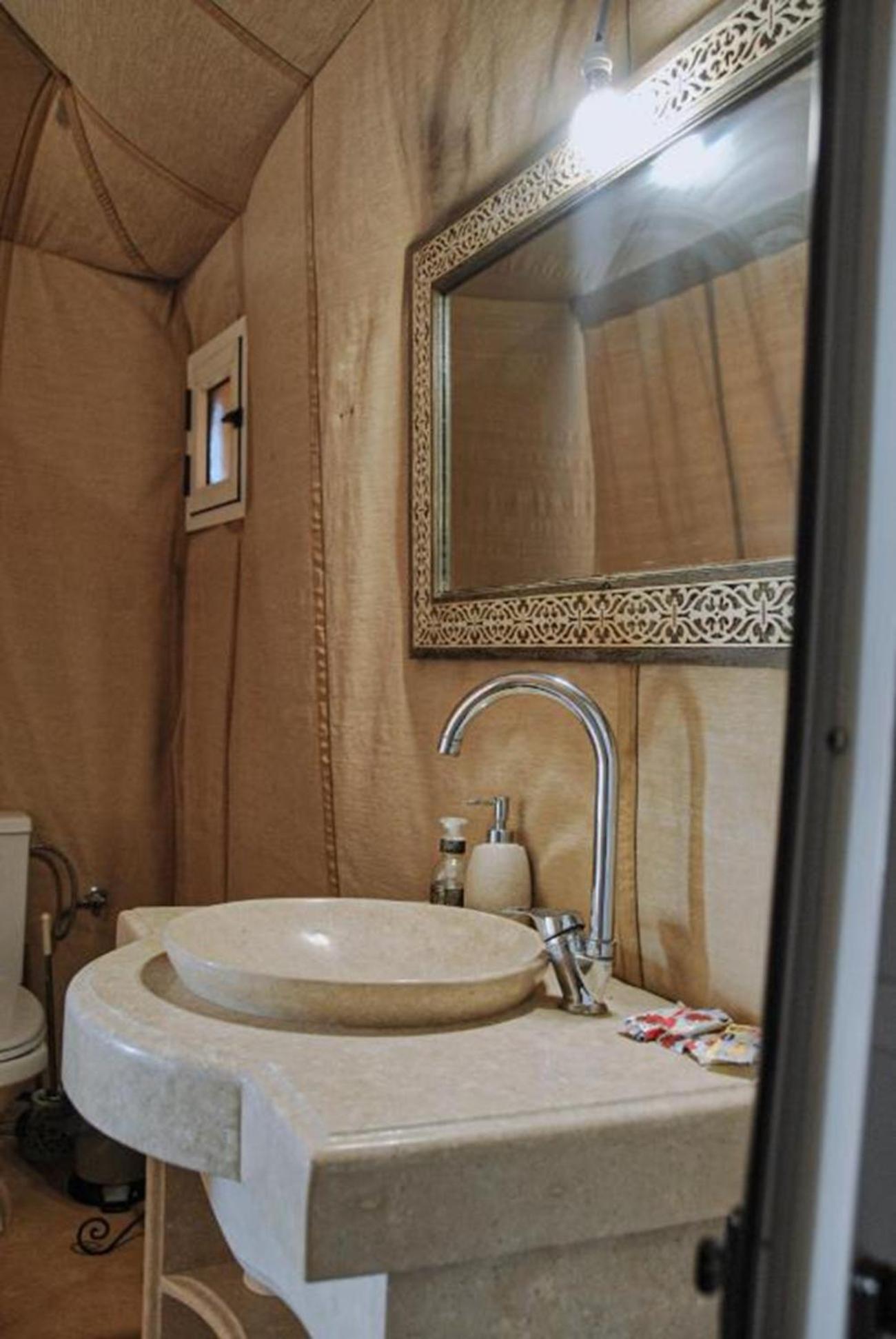 ホテル Camel Trips Luxury Camp メルズーガ エクステリア 写真